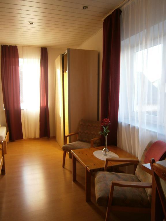 Hotel Strauss Waldbronn Værelse billede