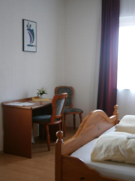 Hotel Strauss Waldbronn Værelse billede